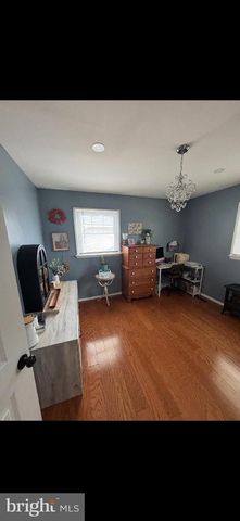 228 LAKE CHAMPLAIN DR, Little Egg Harbor Twp, NJ 08087