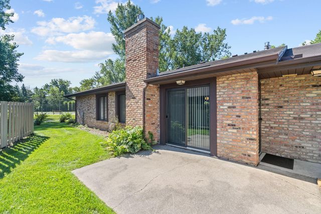 1164 Xene Lane N, Plymouth, MN 55447