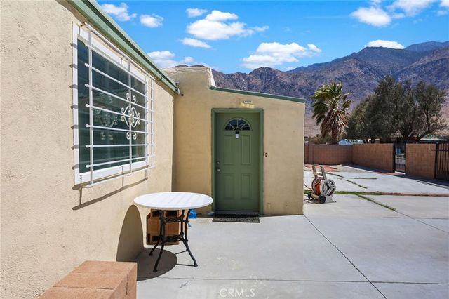 15845 La Vida, Palm Springs, CA 92262