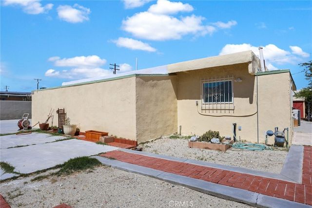 15845 La Vida, Palm Springs, CA 92262