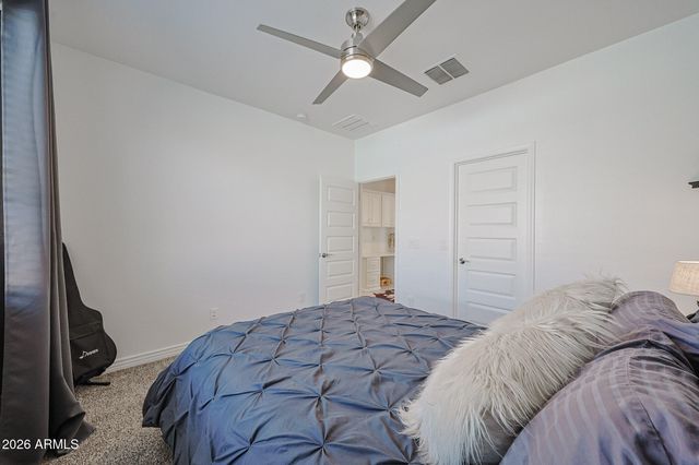 18386 W ILLINI Street, Goodyear, AZ 85338