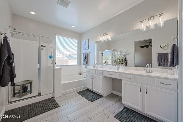 18386 W ILLINI Street, Goodyear, AZ 85338