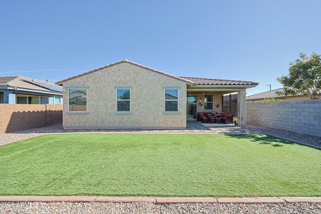 18386 W ILLINI Street, Goodyear, AZ 85338