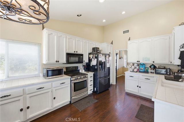 3762 S Peach Tree, Ontario, CA 91761