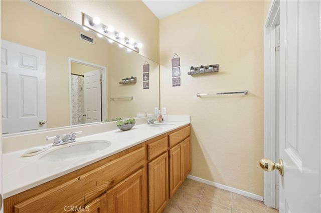 3762 S Peach Tree, Ontario, CA 91761