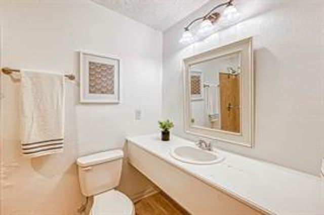 1506 1st Avenue N, Texas City, TX 77590