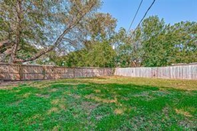 1506 1st Avenue N, Texas City, TX 77590