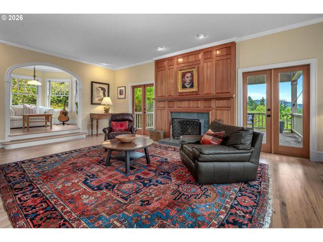 10007 Nw THOMPSON Rd, Portland, OR 97229
