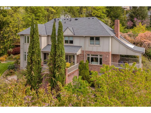 10007 Nw THOMPSON Rd, Portland, OR 97229