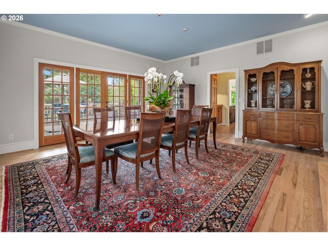 10007 Nw THOMPSON Rd, Portland, OR 97229