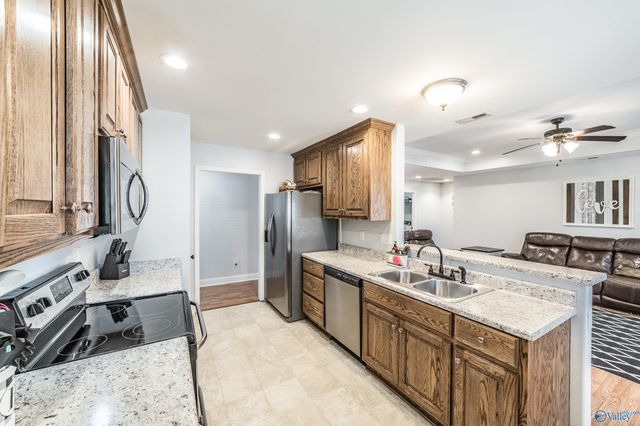 111 Huntview Drive, New Hope, AL 35760