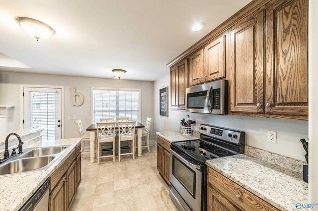 111 Huntview Drive, New Hope, AL 35760