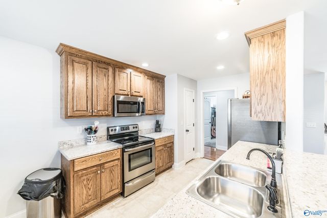 111 Huntview Drive, New Hope, AL 35760