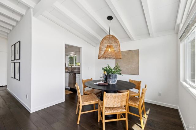 24 Porto Bello Dr, San Rafael, CA 94901