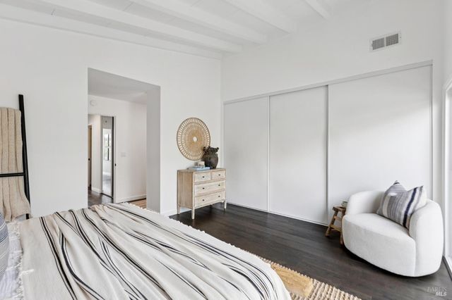 24 Porto Bello Dr, San Rafael, CA 94901