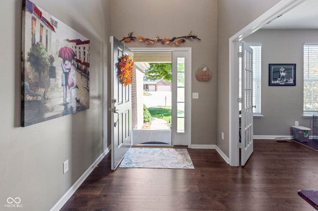 7806 Sea Eagle Circle, Zionsville, IN 46077