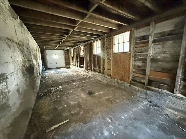 2086 Walker Mountain Road, Clarendon, VT 05777