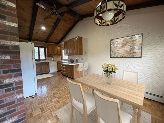 2086 Walker Mountain Road, Clarendon, VT 05777