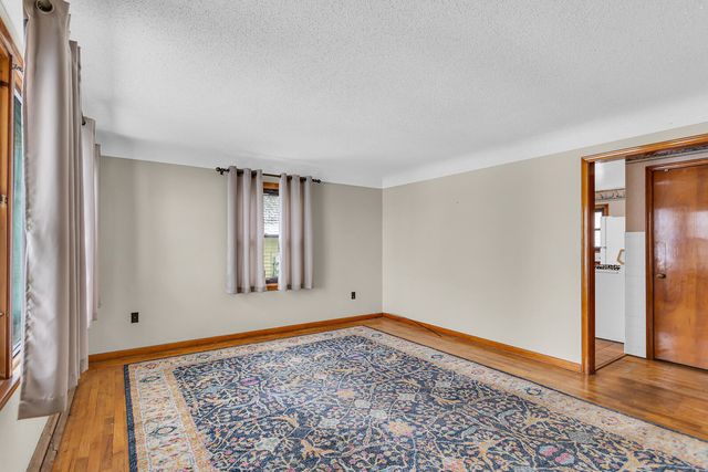 352 Jefferson Drive, Michigan Center, MI 49254