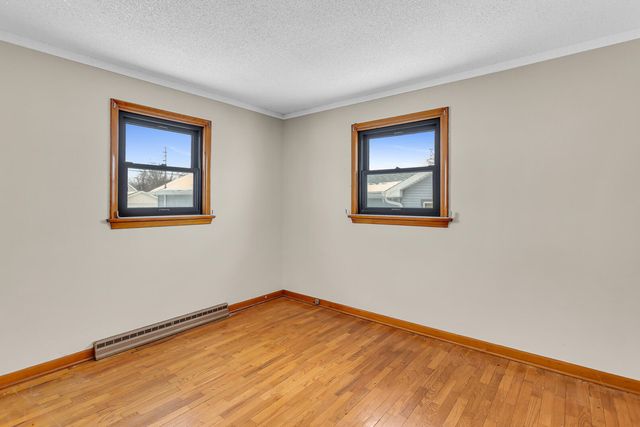 352 Jefferson Drive, Michigan Center, MI 49254