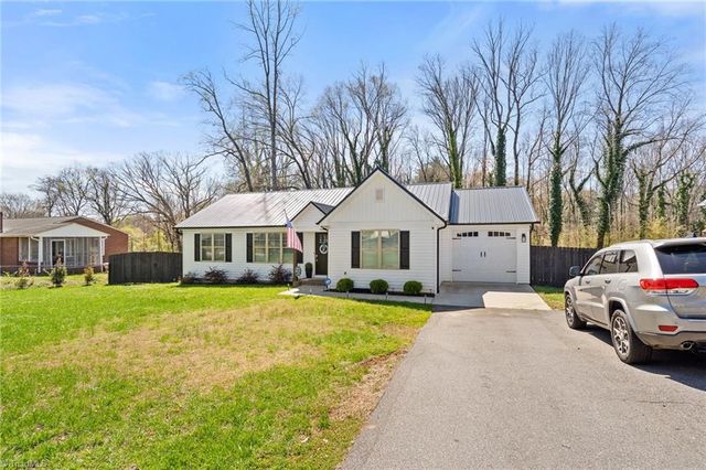 2512 Caudle Street, Germanton, NC 27019