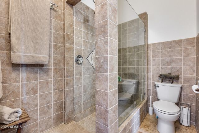 4242 N 44TH Street, Phoenix, AZ 85018