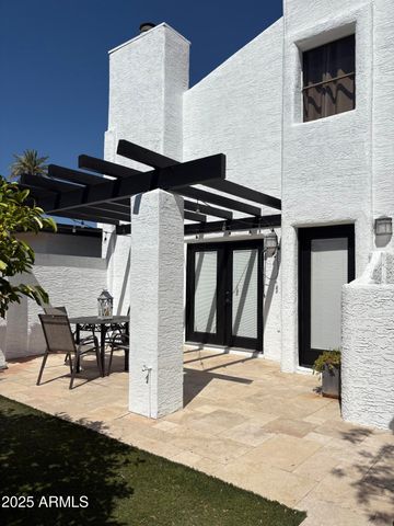 4242 N 44TH Street, Phoenix, AZ 85018