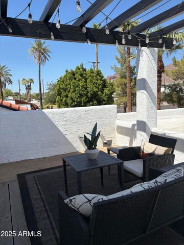 4242 N 44TH Street, Phoenix, AZ 85018