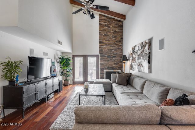 4242 N 44TH Street, Phoenix, AZ 85018