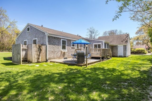 3 Hippogriffe Road, Dennis, MA 02638