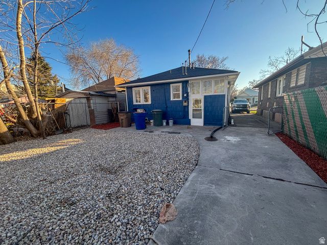 862 W PACIFIC AVE, Salt Lake City, UT 84104