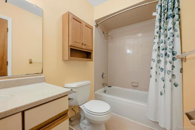 3 Moriah Lane, Middletown, NY 10940
