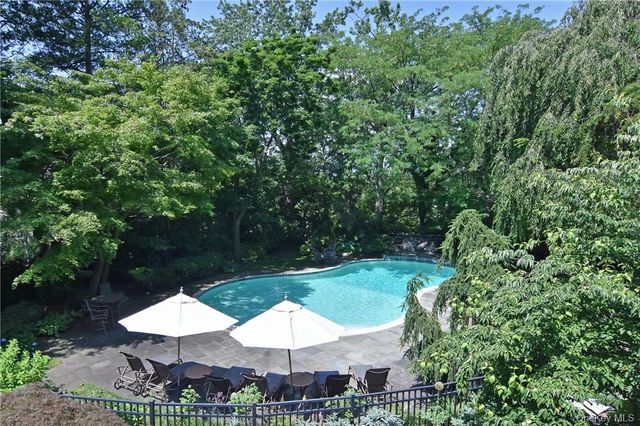 247 Pelhamdale Avenue, Pelham, NY 10803