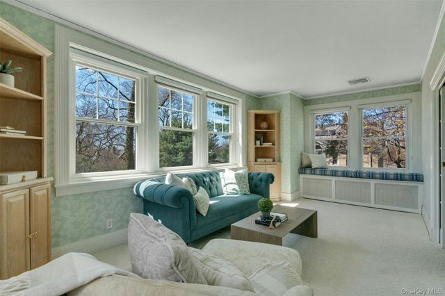 247 Pelhamdale Avenue, Pelham, NY 10803