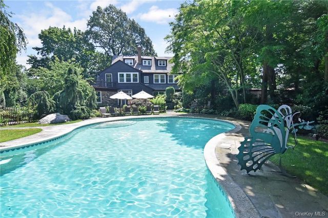 247 Pelhamdale Avenue, Pelham, NY 10803