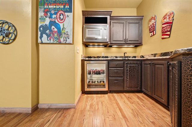 23380 Hunters Spring Drive, Edmond, OK 73025