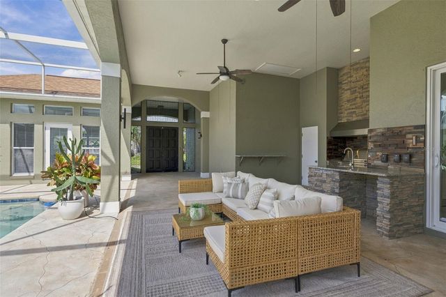 345 7TH AVENUE N, Tierra Verde, FL 33715