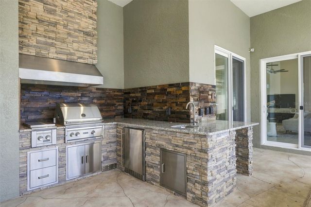 345 7TH AVENUE N, Tierra Verde, FL 33715