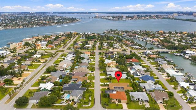 345 7TH AVENUE N, Tierra Verde, FL 33715