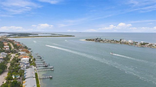 345 7TH AVENUE N, Tierra Verde, FL 33715
