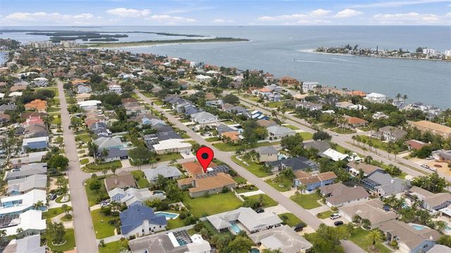 345 7TH AVENUE N, Tierra Verde, FL 33715
