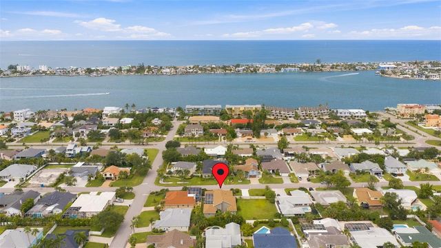 345 7TH AVENUE N, Tierra Verde, FL 33715