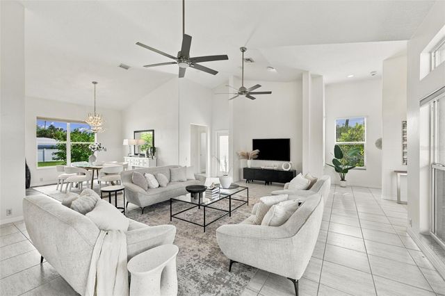 345 7TH AVENUE N, Tierra Verde, FL 33715