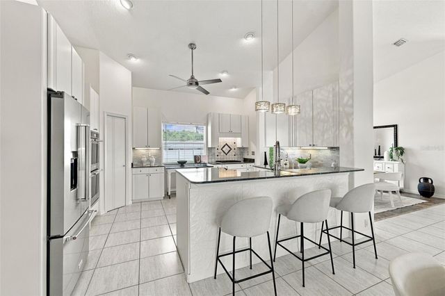 345 7TH AVENUE N, Tierra Verde, FL 33715