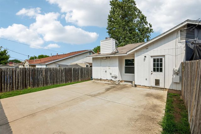 16100 Windermere DR, Pflugerville, TX 78660