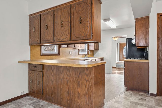 251 91st Avenue NE, Blaine, MN 55434