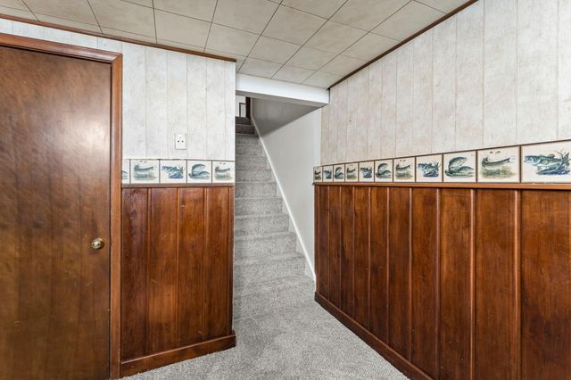 251 91st Avenue NE, Blaine, MN 55434