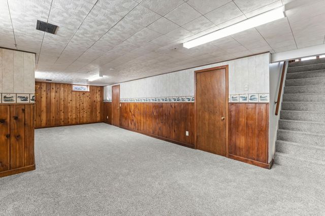 251 91st Avenue NE, Blaine, MN 55434