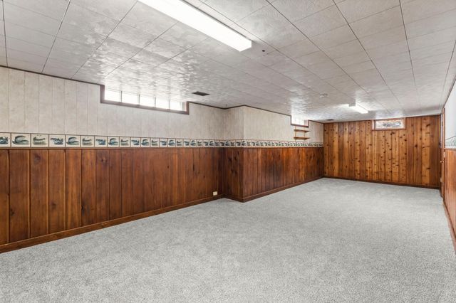 251 91st Avenue NE, Blaine, MN 55434