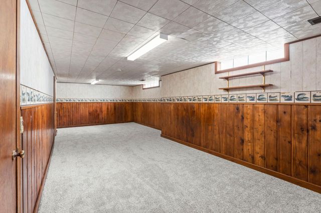 251 91st Avenue NE, Blaine, MN 55434